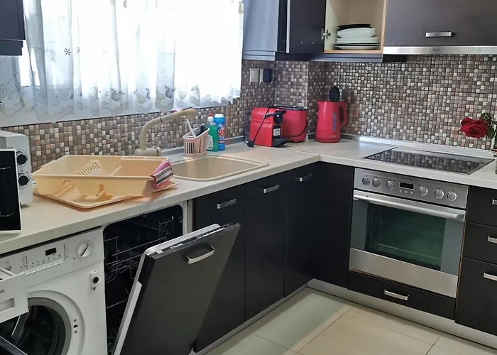 Purple_rose_apartment Case de vacanță Hanioti